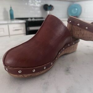 Corkys Chestnut Leather Clogs with Cork Base